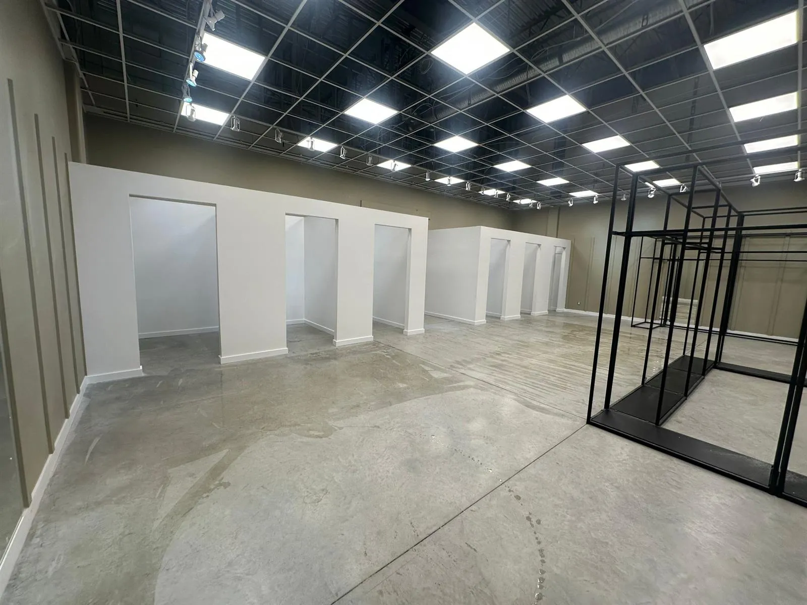 Completed commercial retail buildout by Anilson Construction