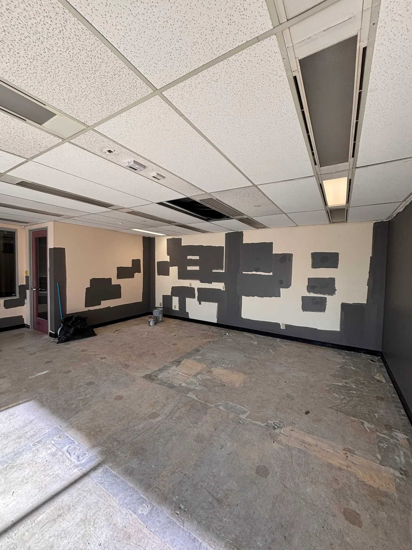 Colour selection and wall preparation during renovation